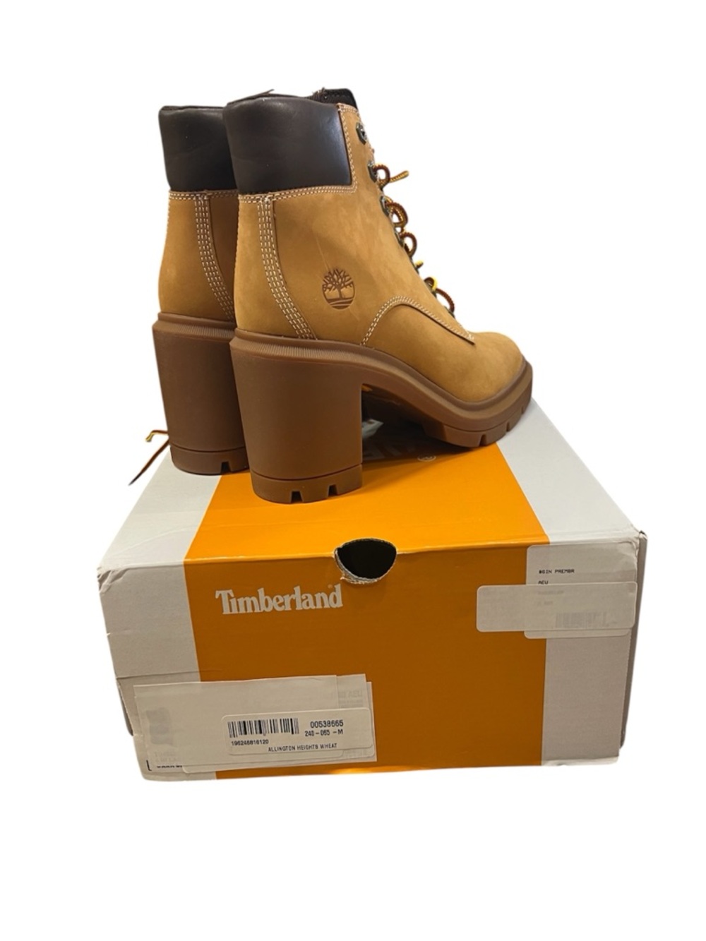 NWT! Women Timberland Wheat - Allington Heights Wheat - Booty - 7